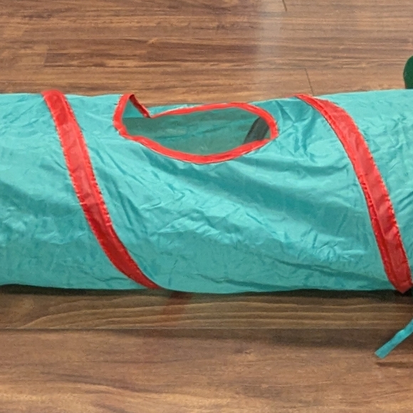 Green Christmas Tree Cat Tunnel - Picture 6 of 6